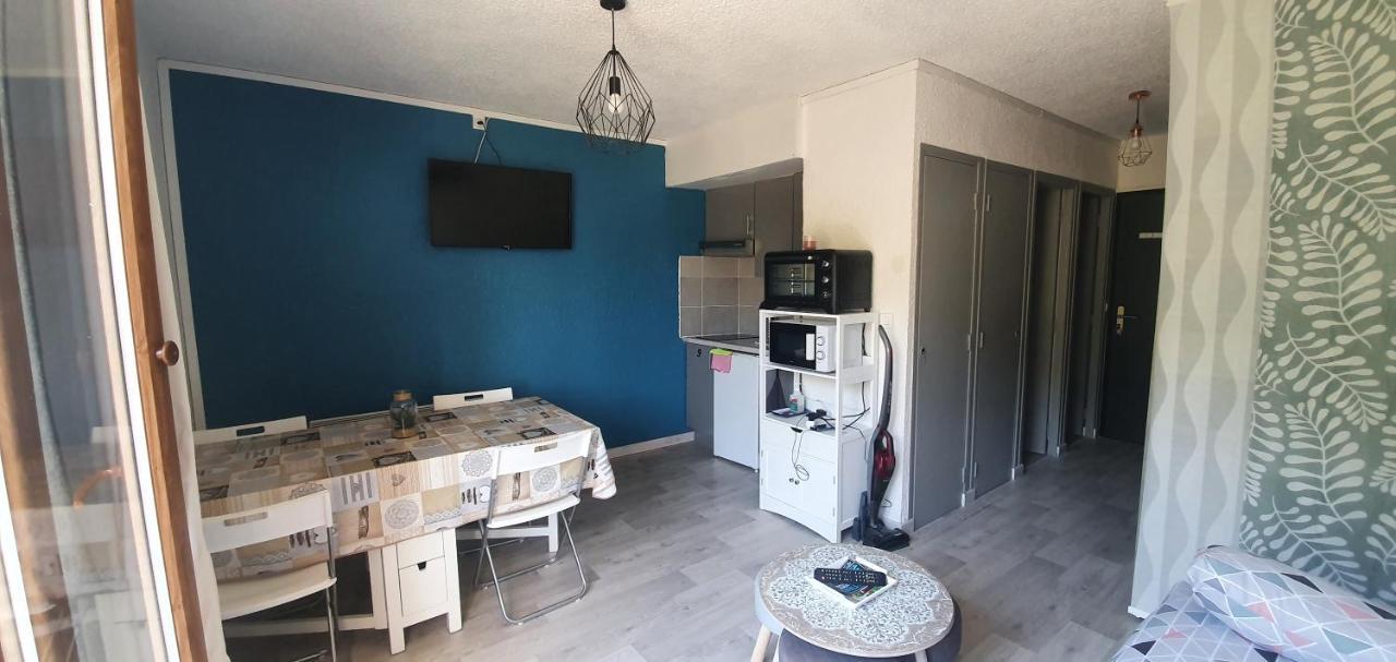 Studio 4 A 5 Personnes Saint Jean Montclar Montclar  Luaran gambar