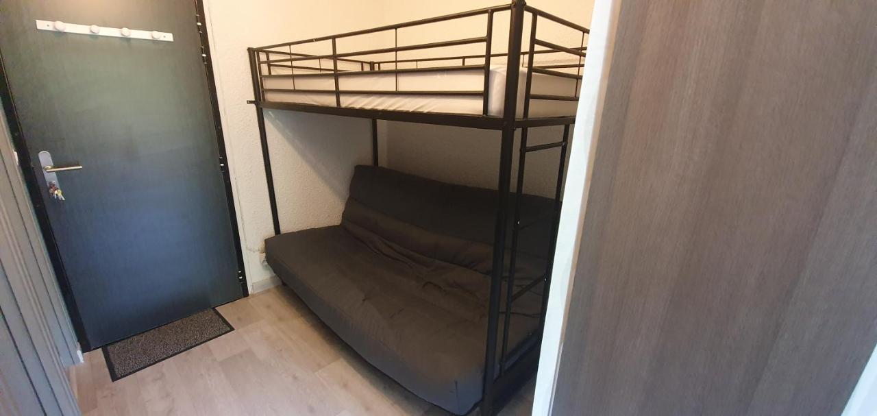 Studio 4 A 5 Personnes Saint Jean Montclar Montclar  Luaran gambar